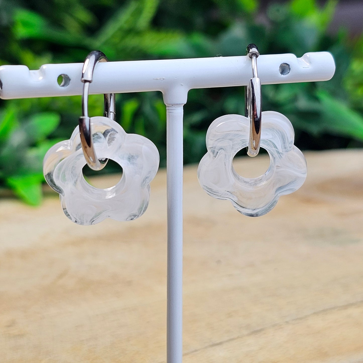 Boucles d'oreilles Perly fleurs moyenne 20 mm) blanche