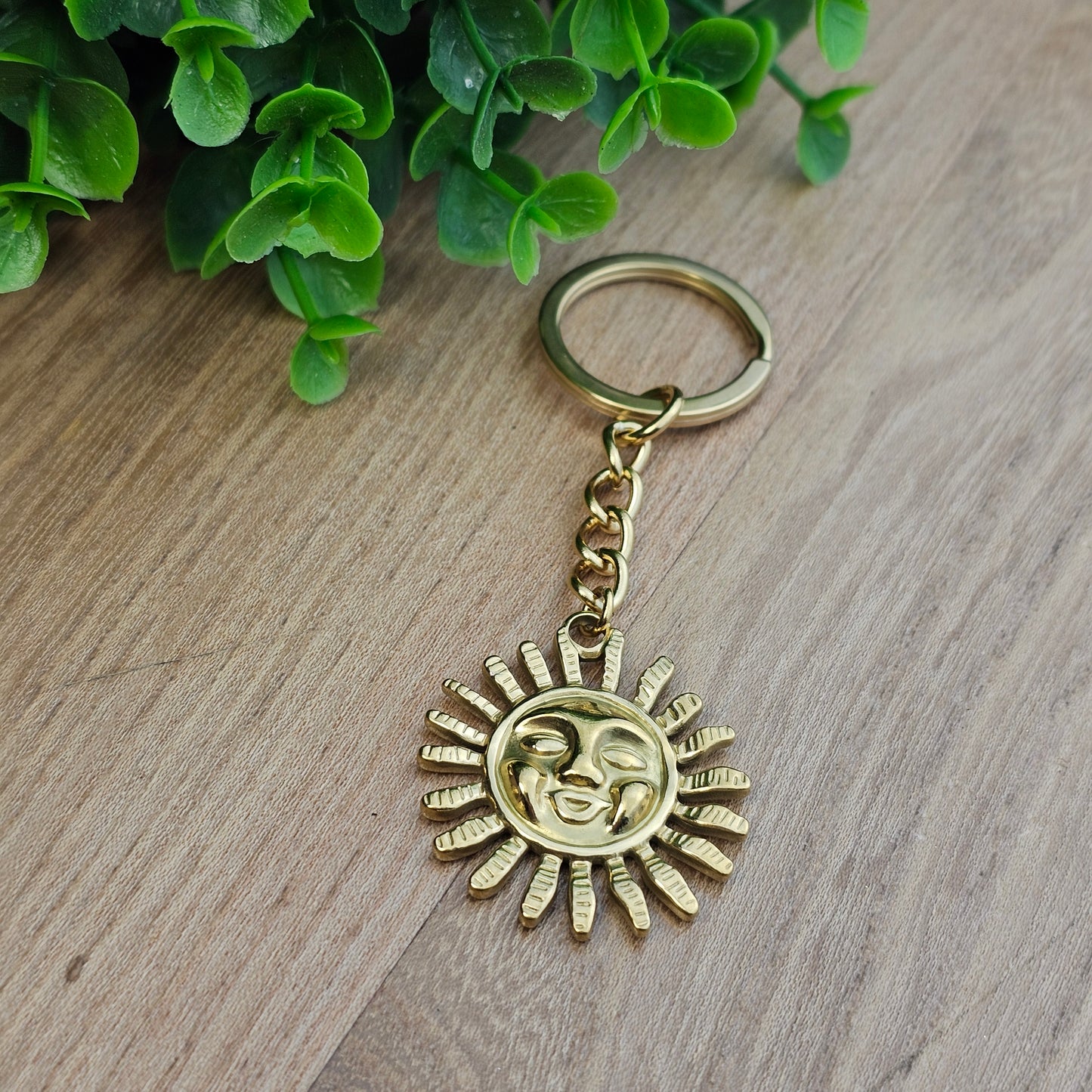 Porte-clés soleil doré