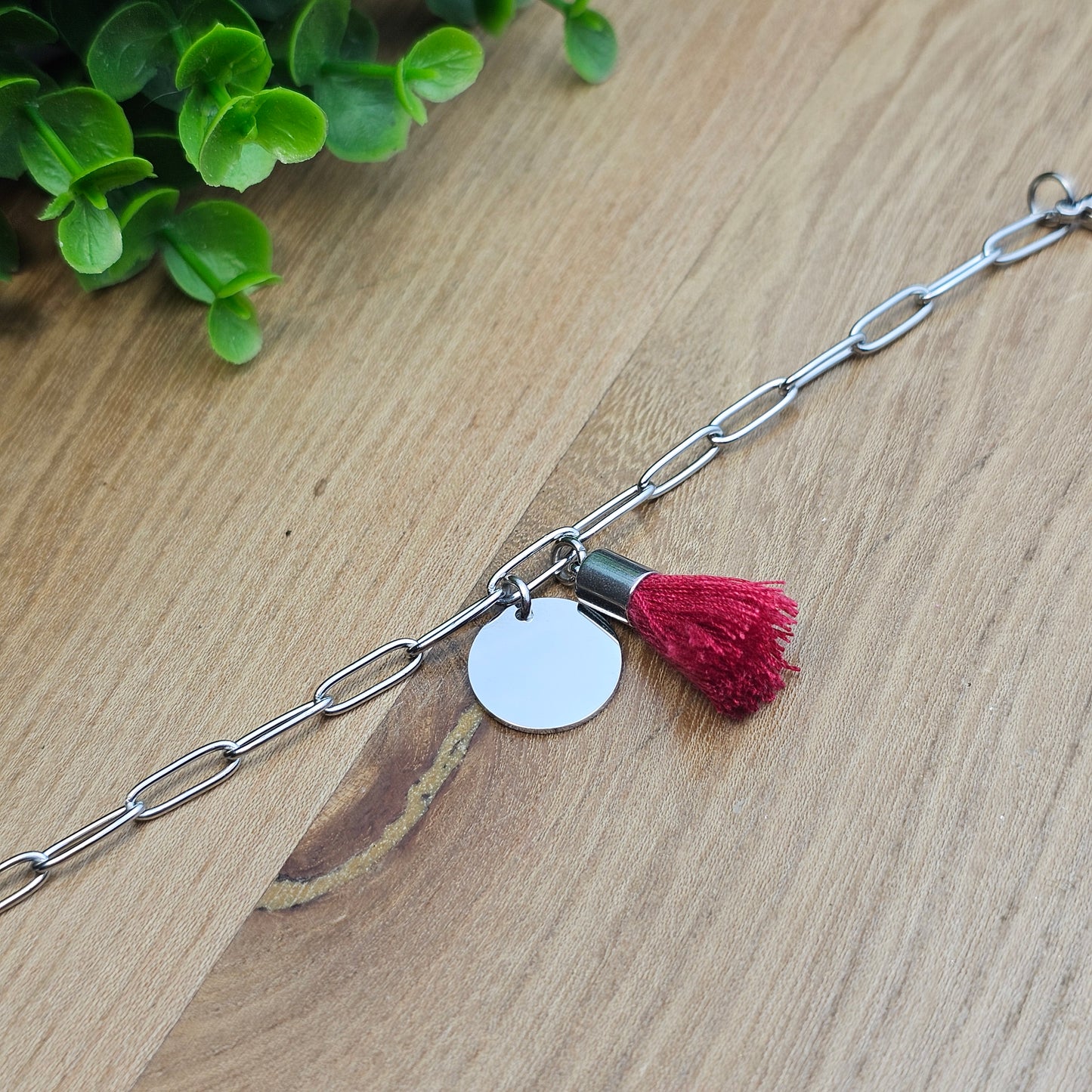 Bracelet Victoire rouge foncé