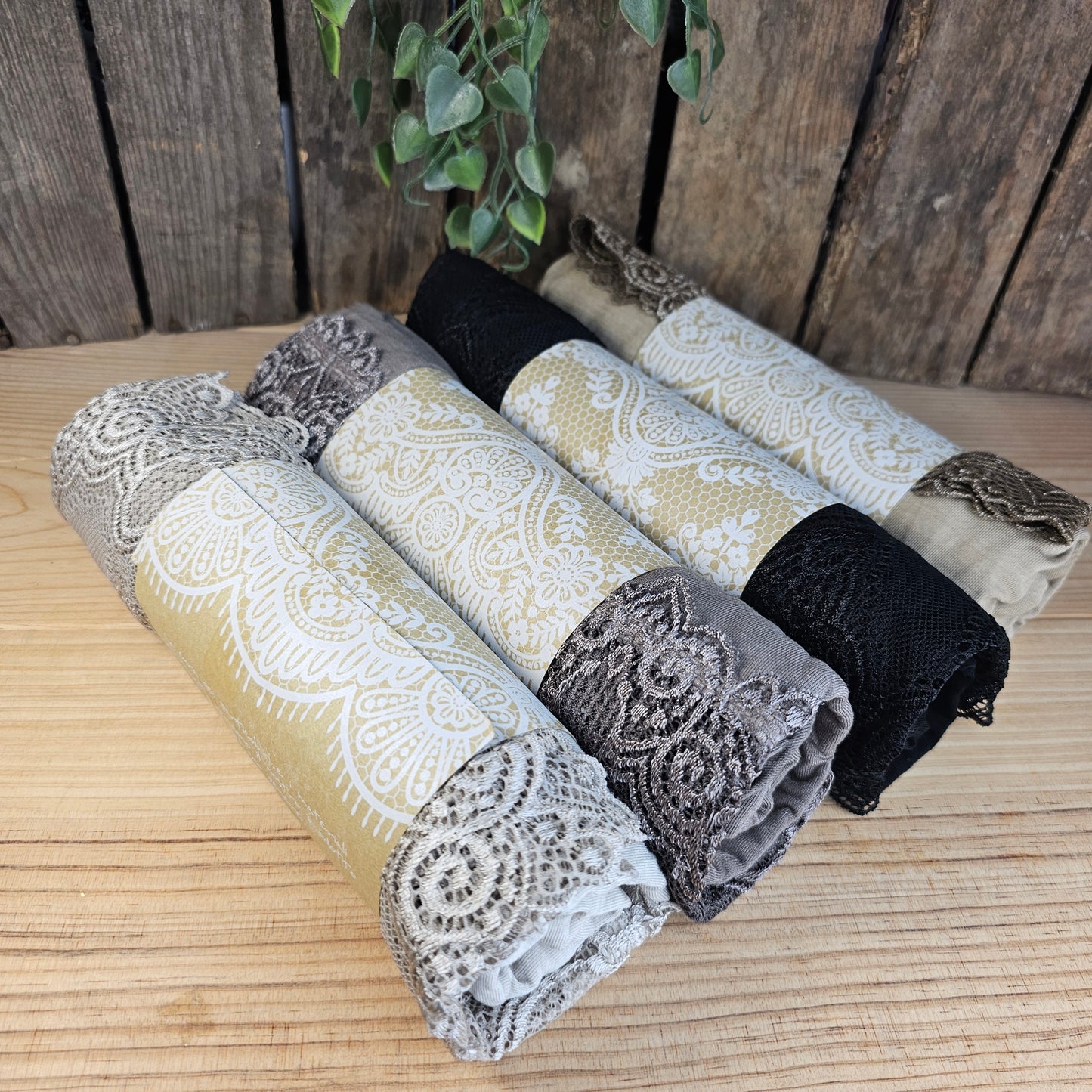 Top en rouleau dentelle noir