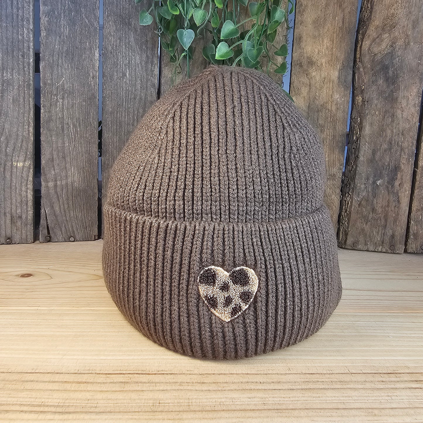 Bonnet coeur léopard marron