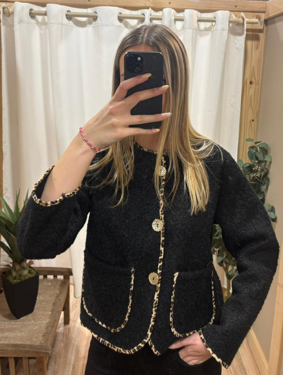 Veste galon léopard noire