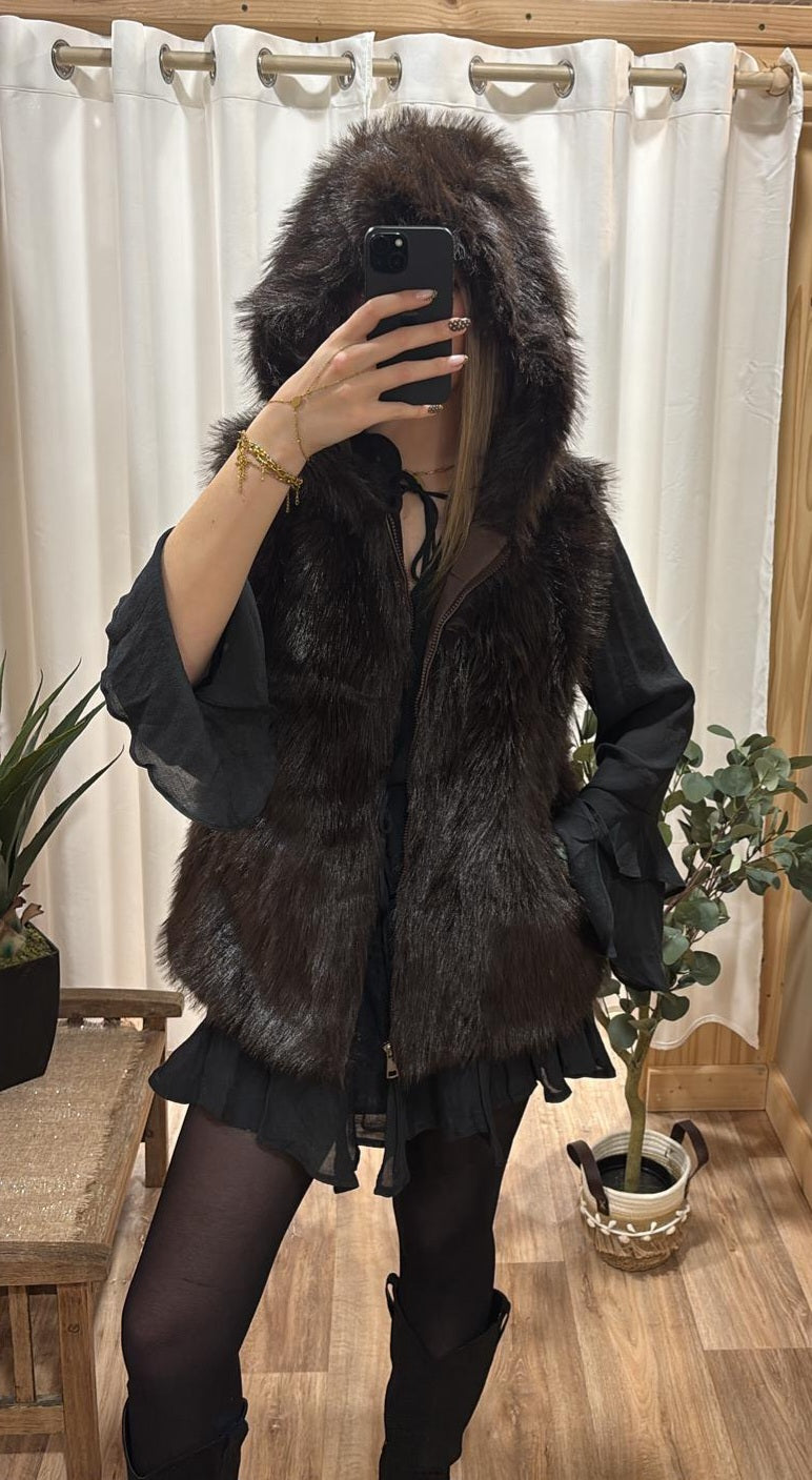 Gilet sans manche fausse fourrure marron