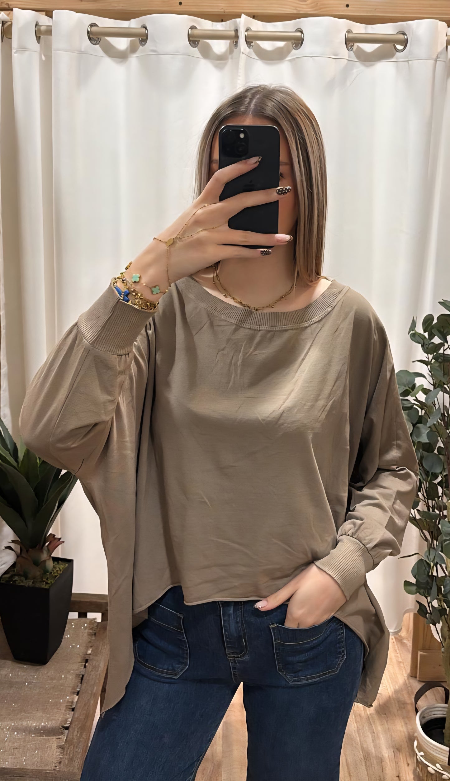 Tee-shirt oversize asymétrique taupe
