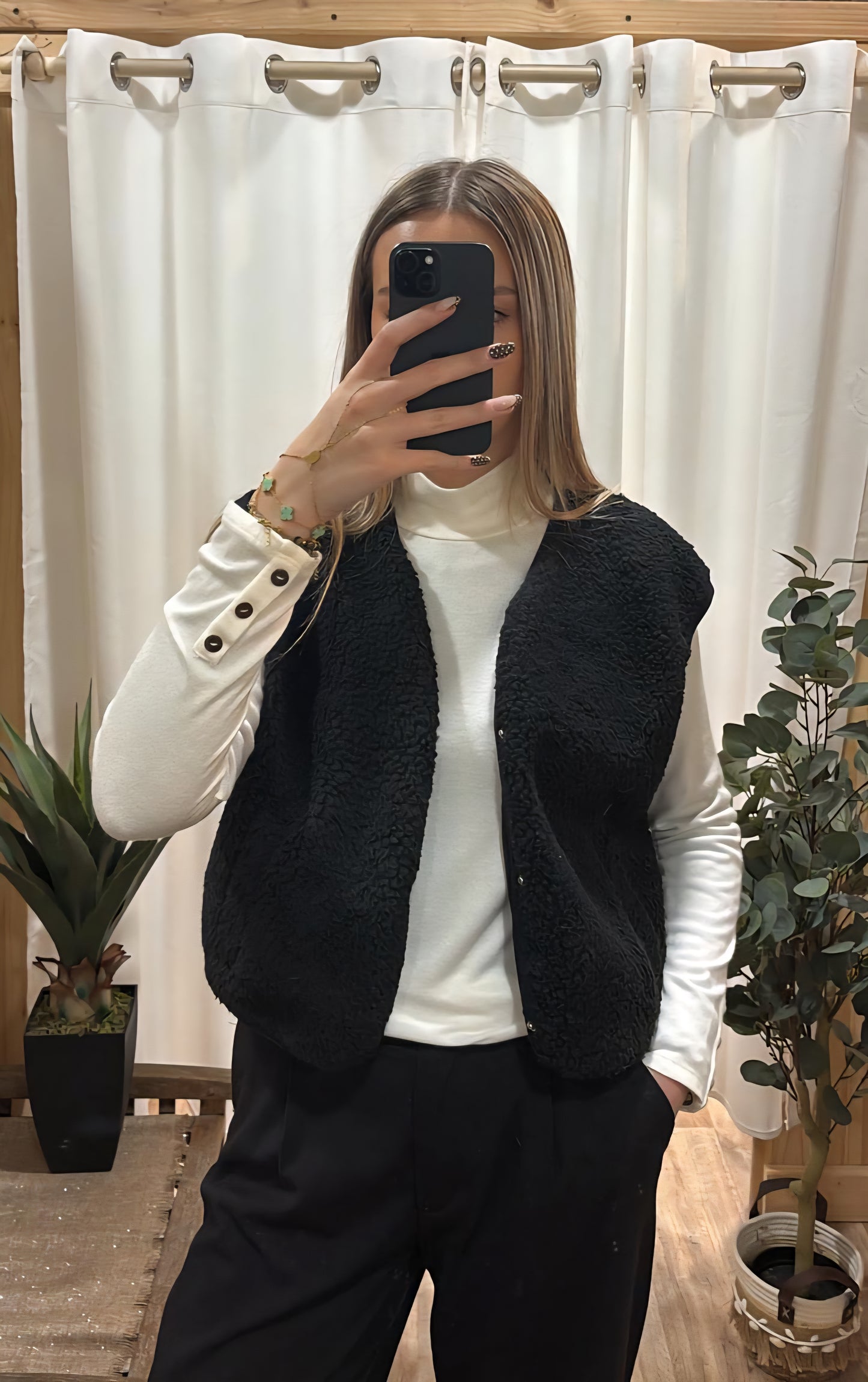 Gilet moumoute sans manche noir