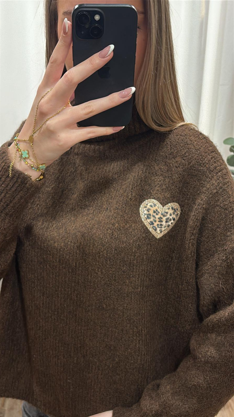Pull col roulé coeur chocolat