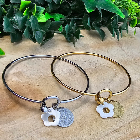 Jonc Aurélie médailles coquillage fleur et medaille pailletée