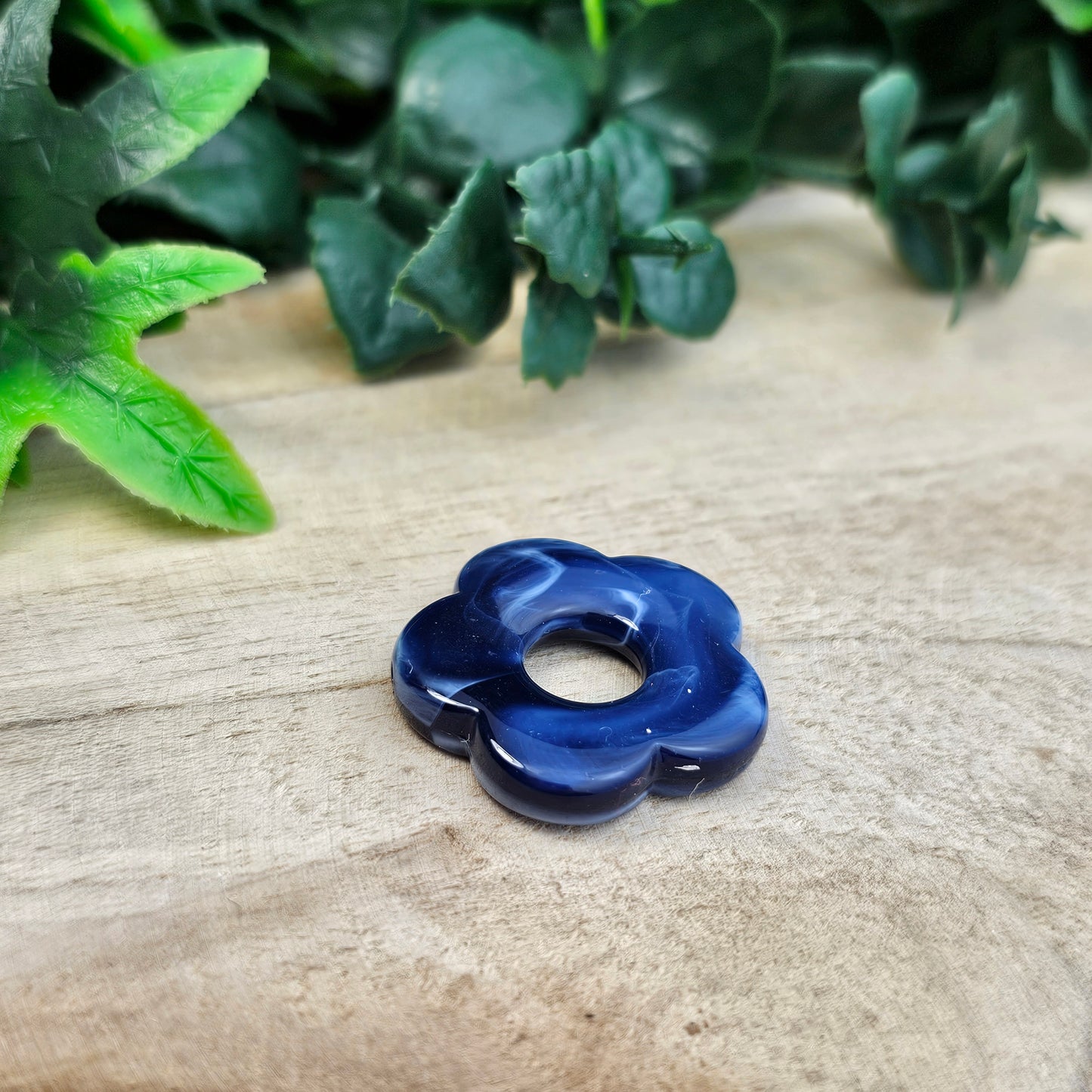 Fleurs résine 25 mm (lot de 2)