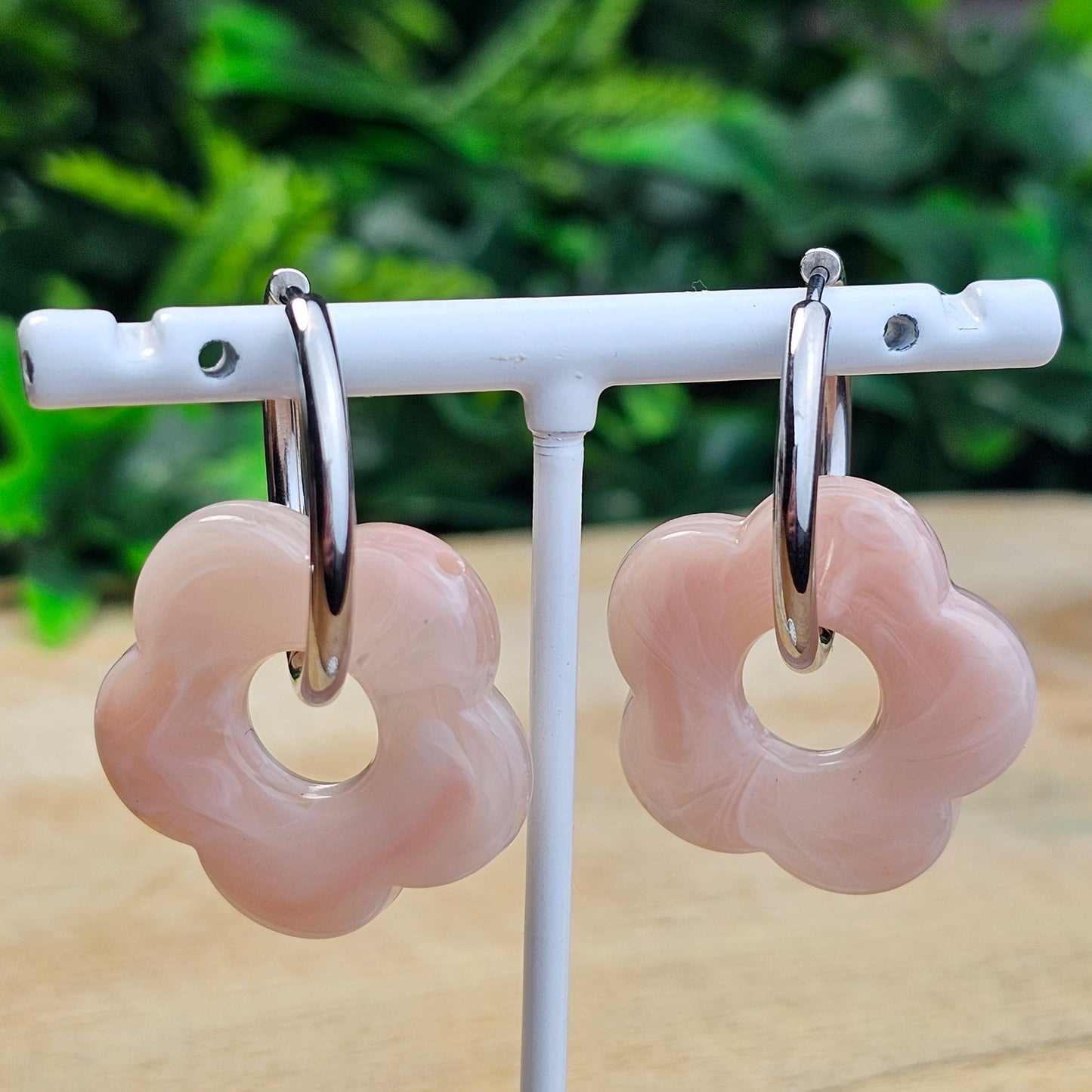 Boucles d'oreilles Perly (Grande fleurs 25 mm) rose pâle