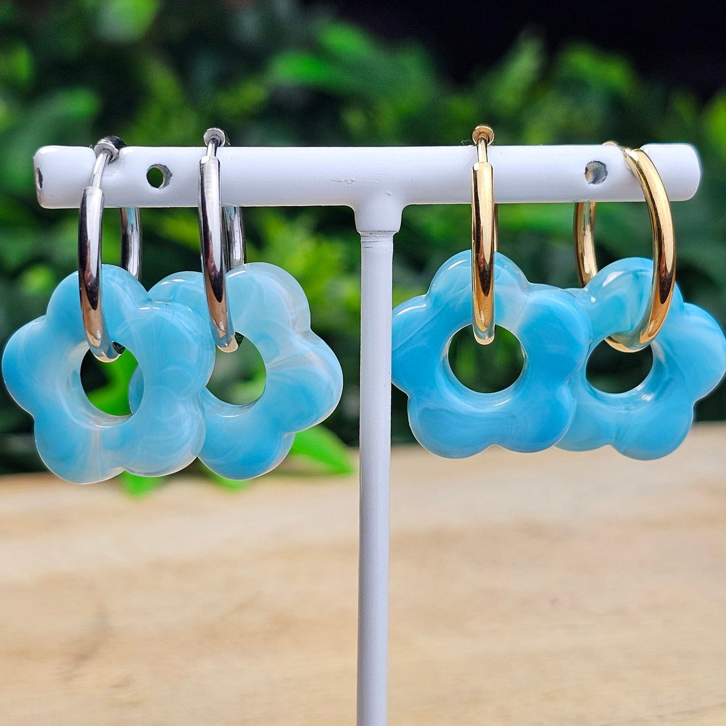 Boucles d'oreilles Perly  fleurs moyenne 20 mm) bleu ciel