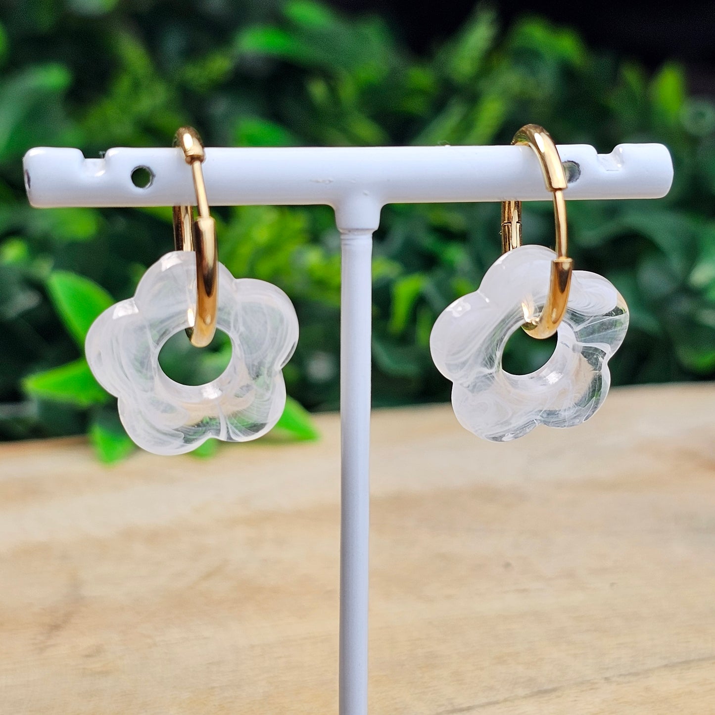Boucles d'oreilles Perly  fleurs moyenne 20 mm) blanche