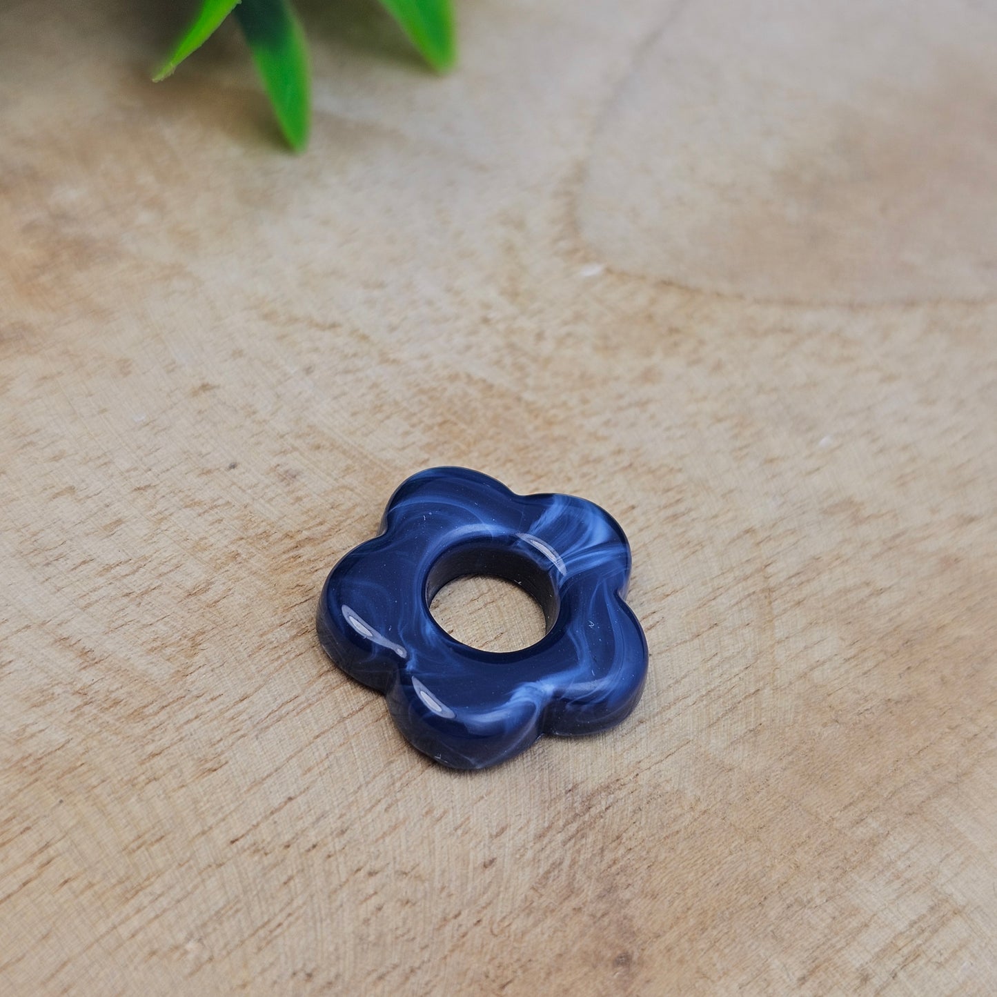 Fleurs résine 20 mm (lot de 2)