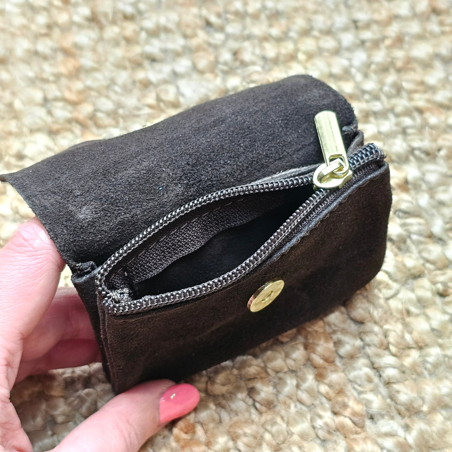 Porte monnaie en daim marron