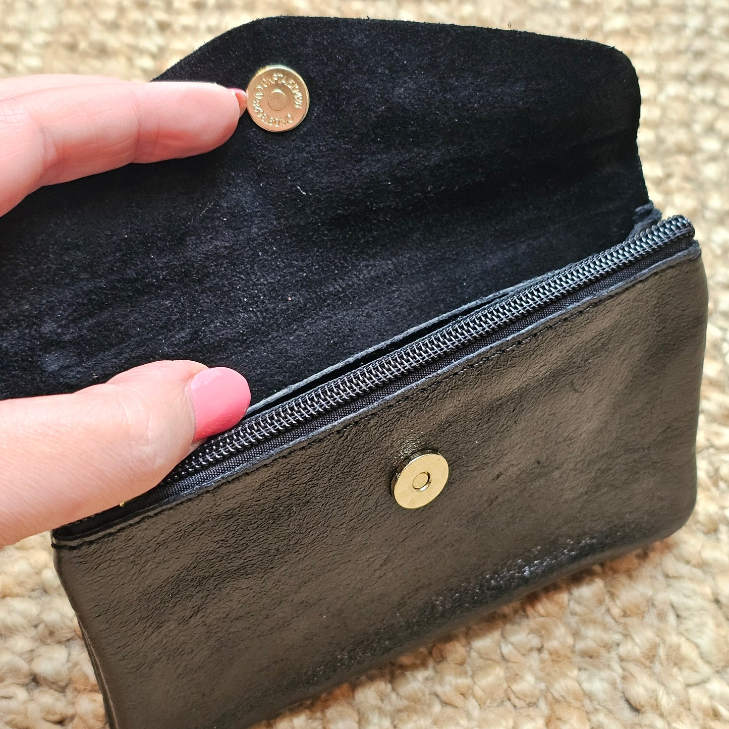 Grand porte monnaie en cuir noir