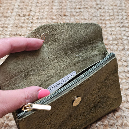 Grand porte monnaie en cuir kaki