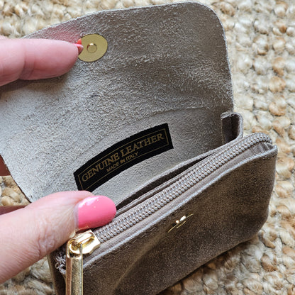 Porte monnaie en cuir et daim taupe