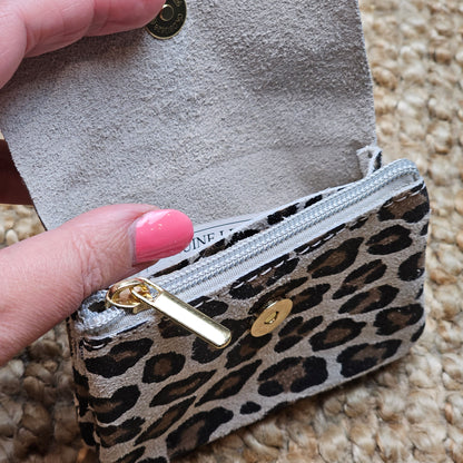 Porte monnaie en cuir léopard beige