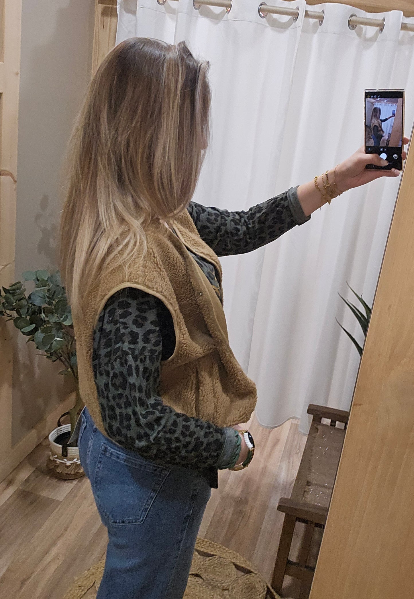 Gilet moumoute sans manche camel