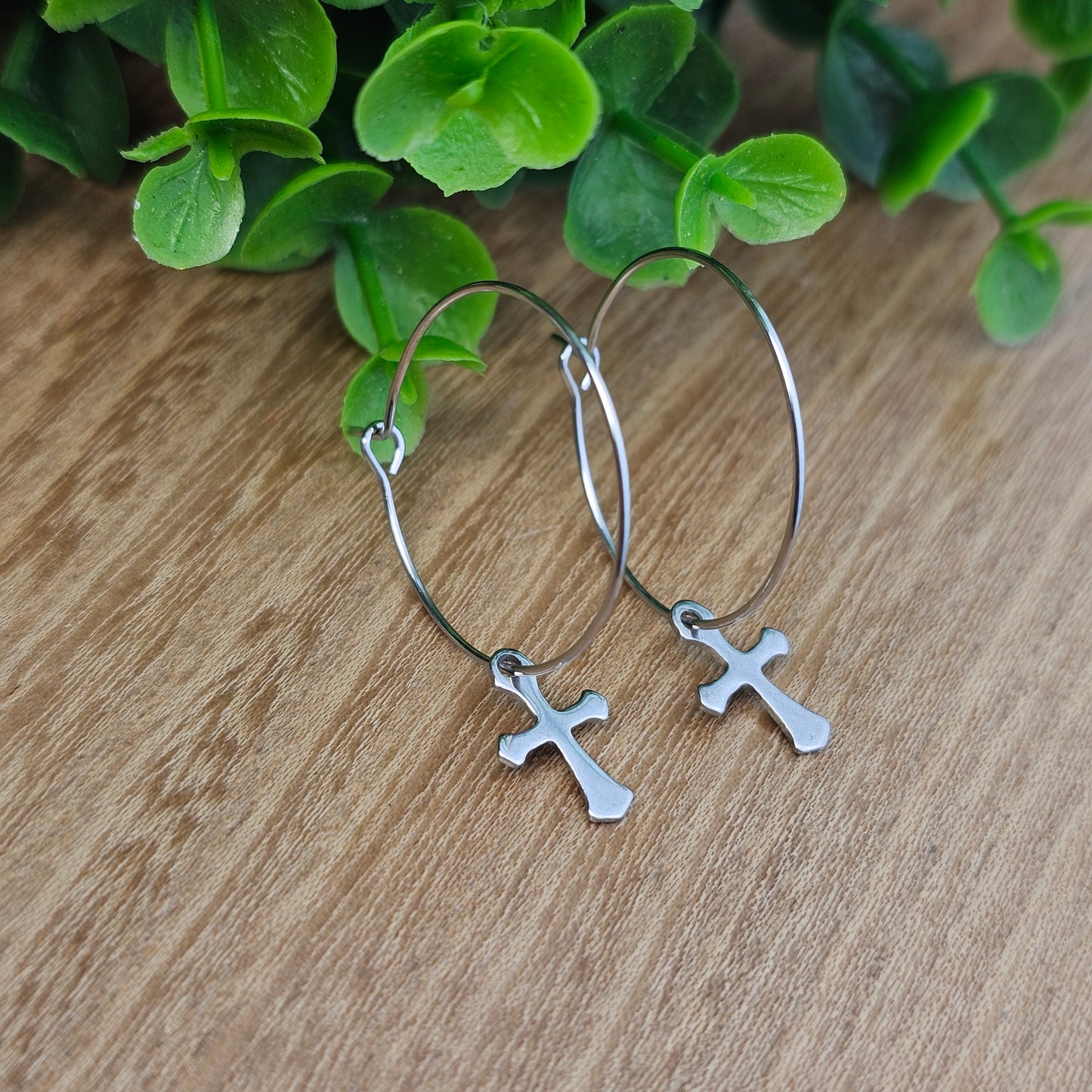 Boucles d'oreilles Doriane croix