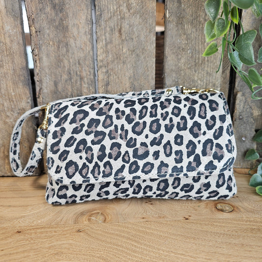 Petit sac en daim léopard