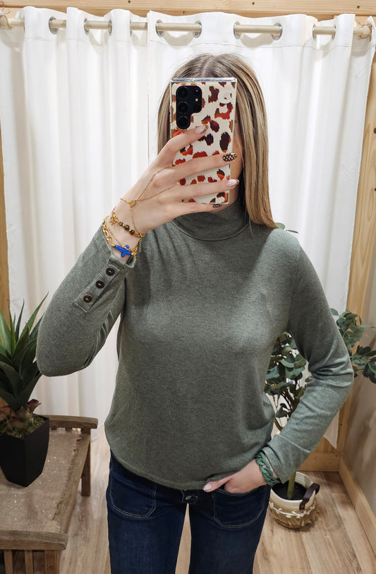 Pull col roulé kaki