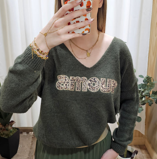 Pull kaki "Amour" léopard
