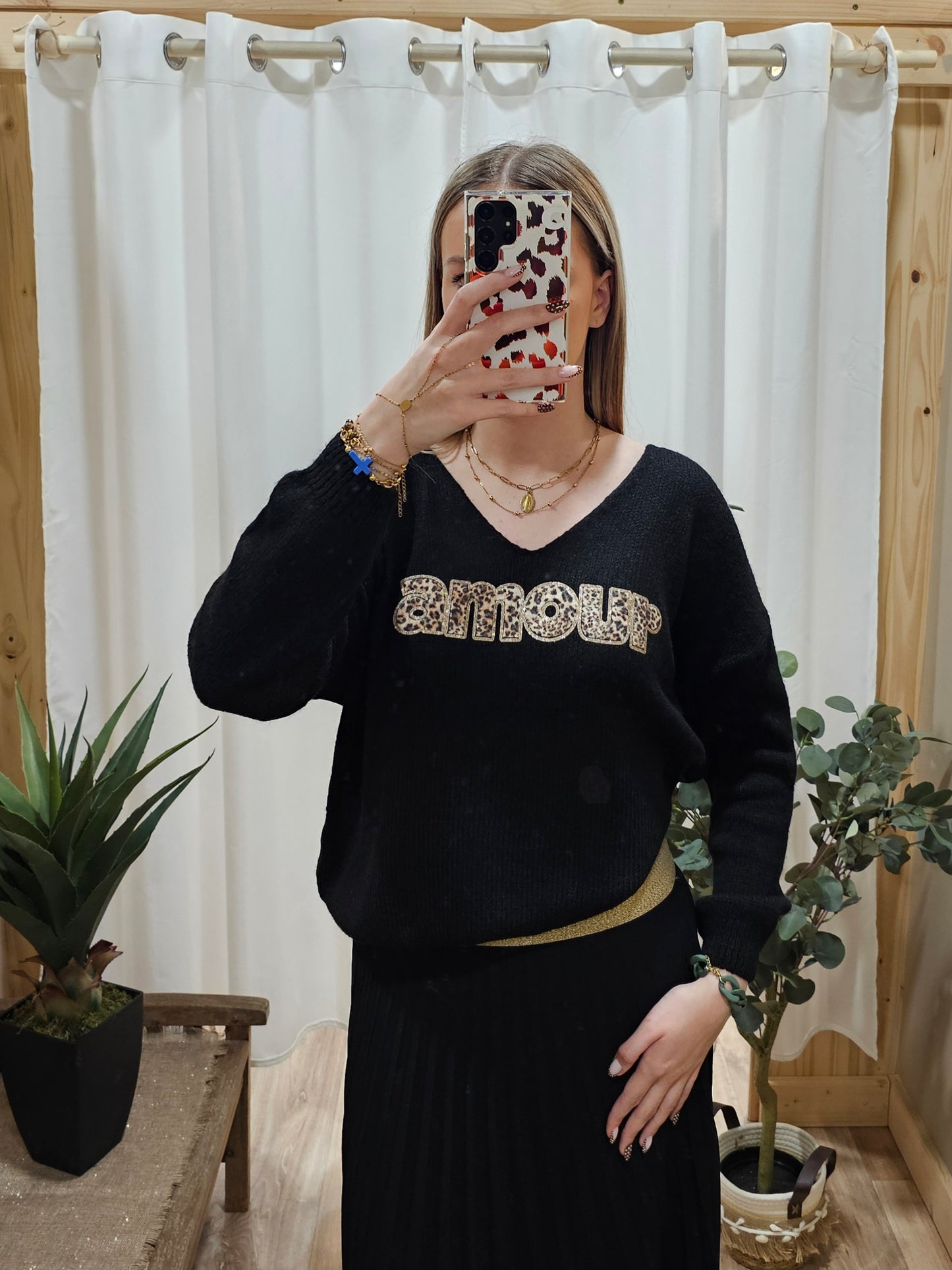 Pull noir "Amour" léopard