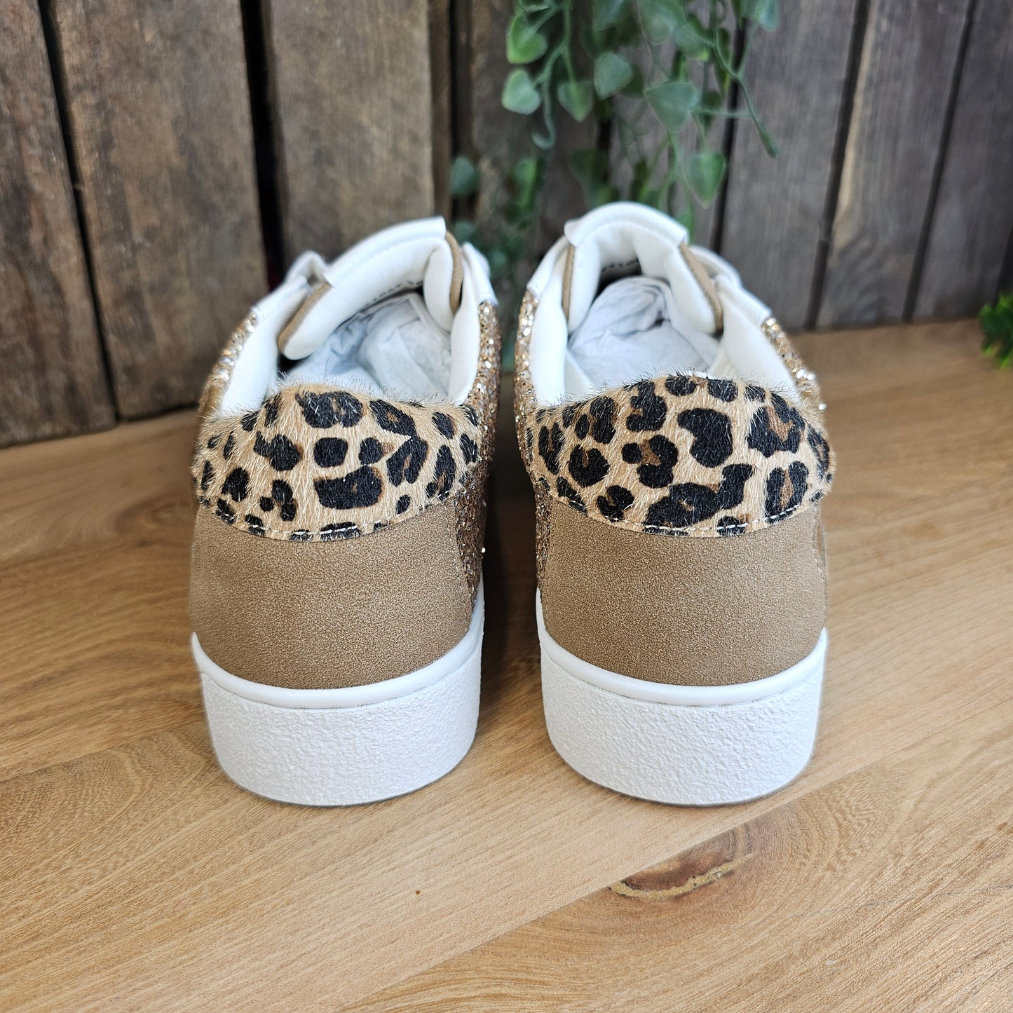 Basket camel/léopard et paillettes