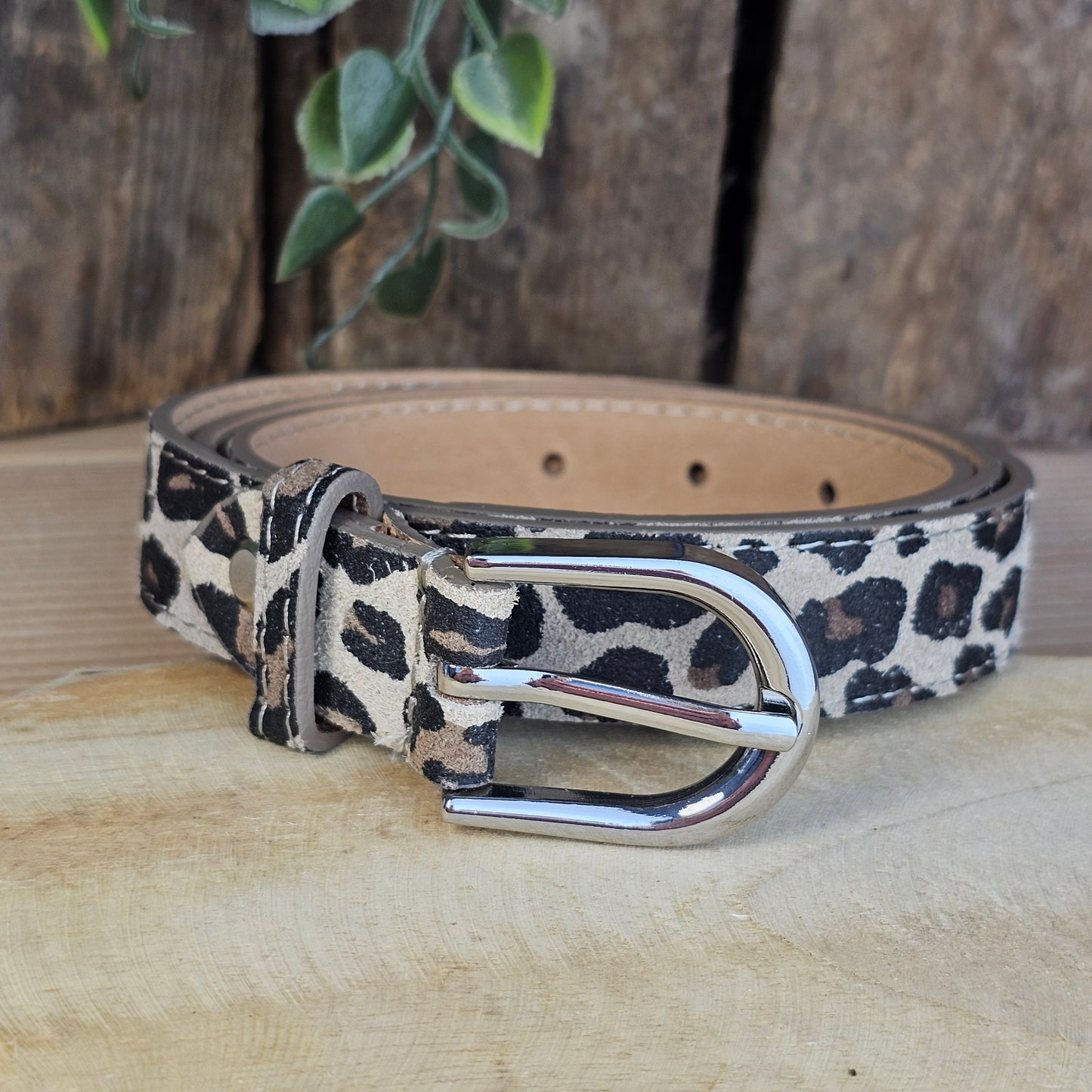 Ceinture en cuir léopard beige