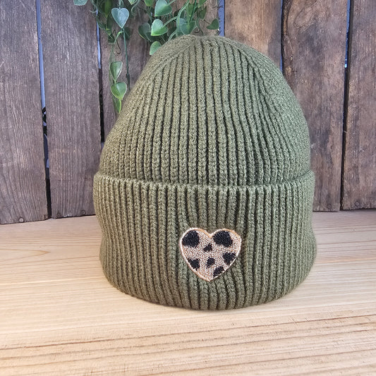 Bonnet coeur léopard kaki