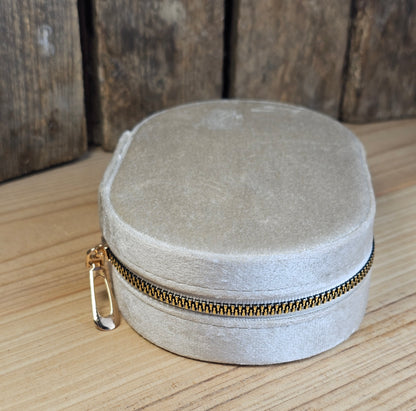 Boîte à bijoux beige