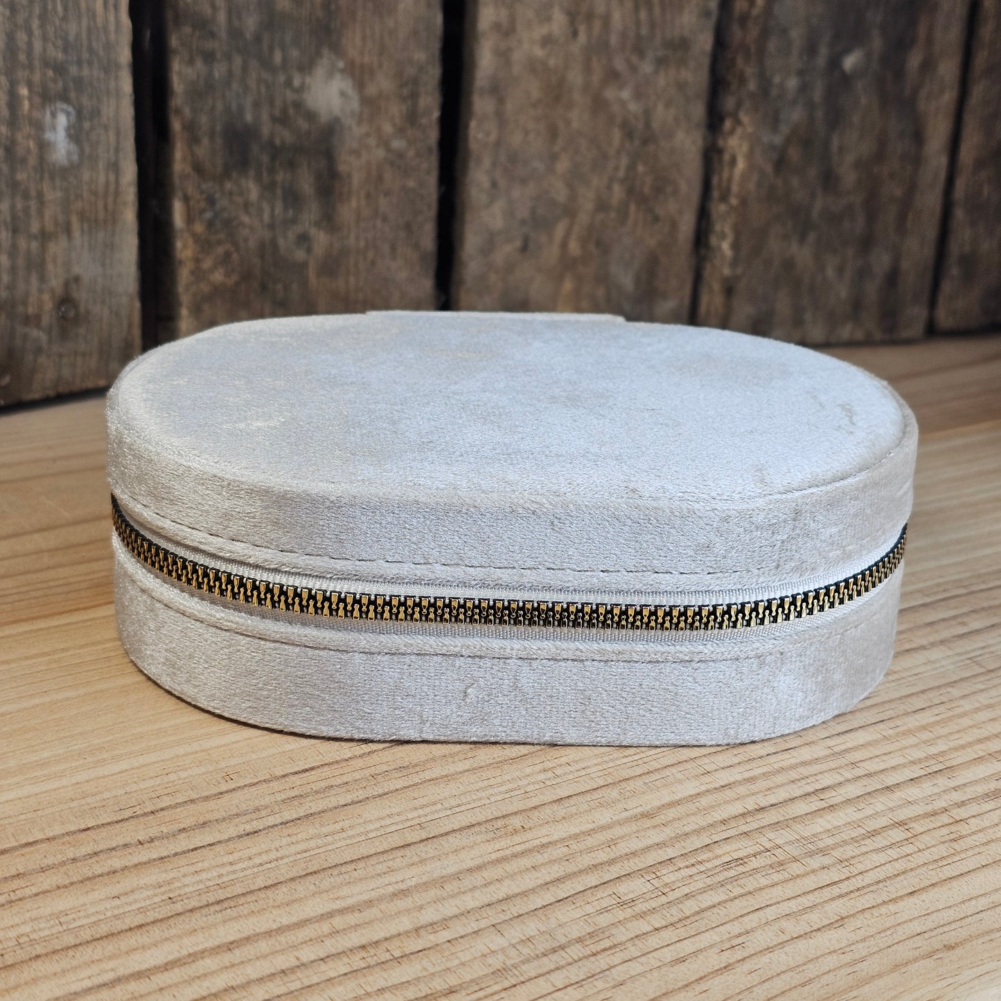 Boîte à bijoux beige