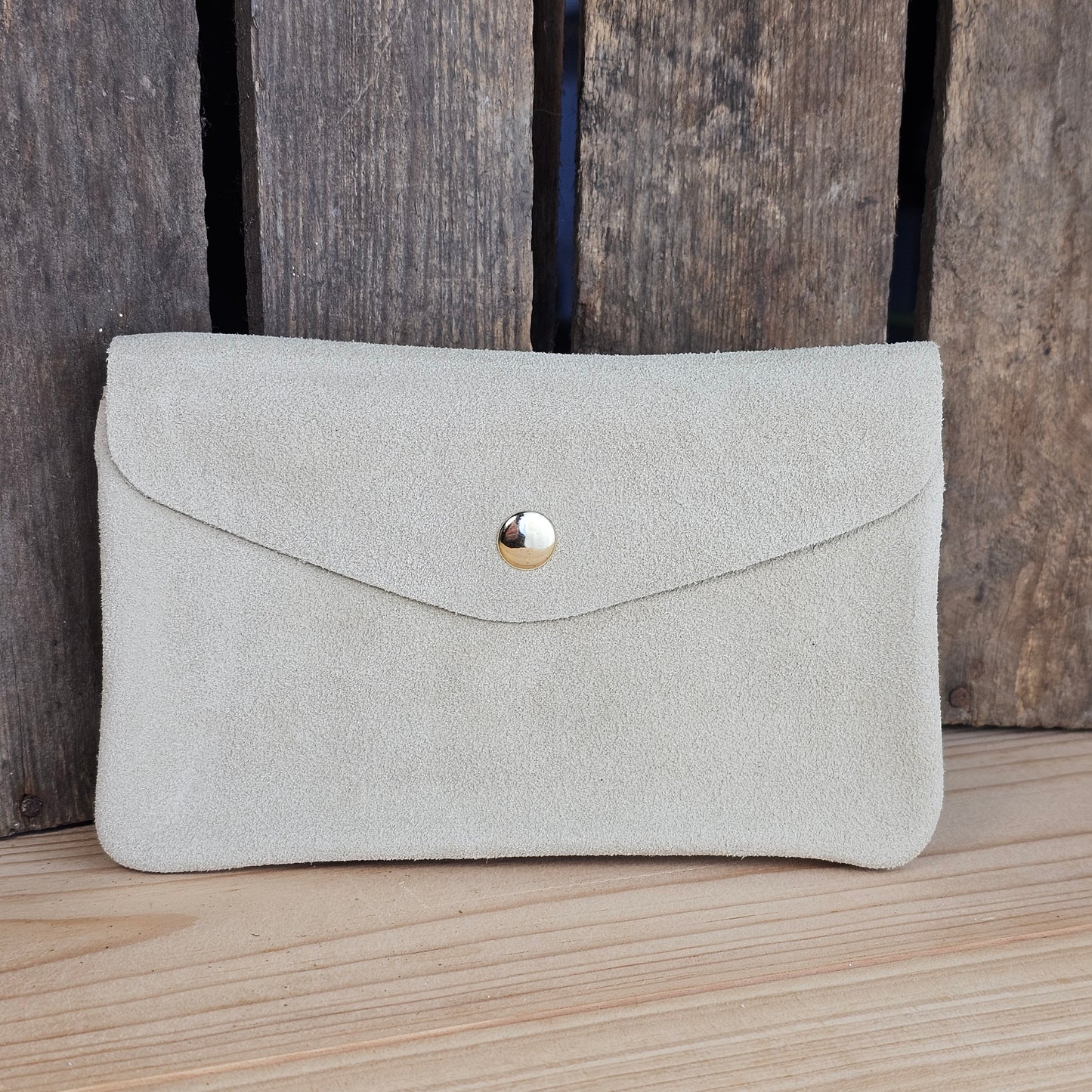 Grand porte monnaie en daim crème