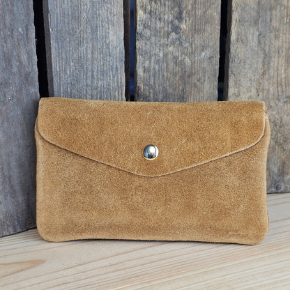 Grand porte monnaie en daim camel