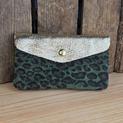 Grand porte monnaie en cuir et daim léopard kaki