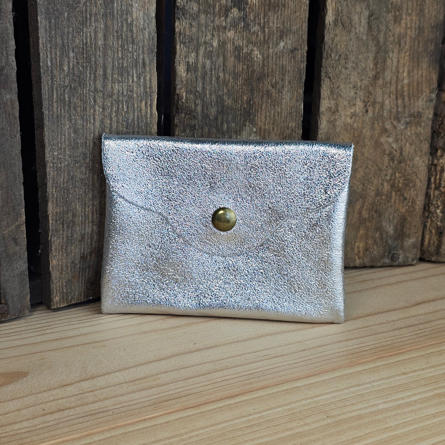Petit porte monnaie en cuir argenté