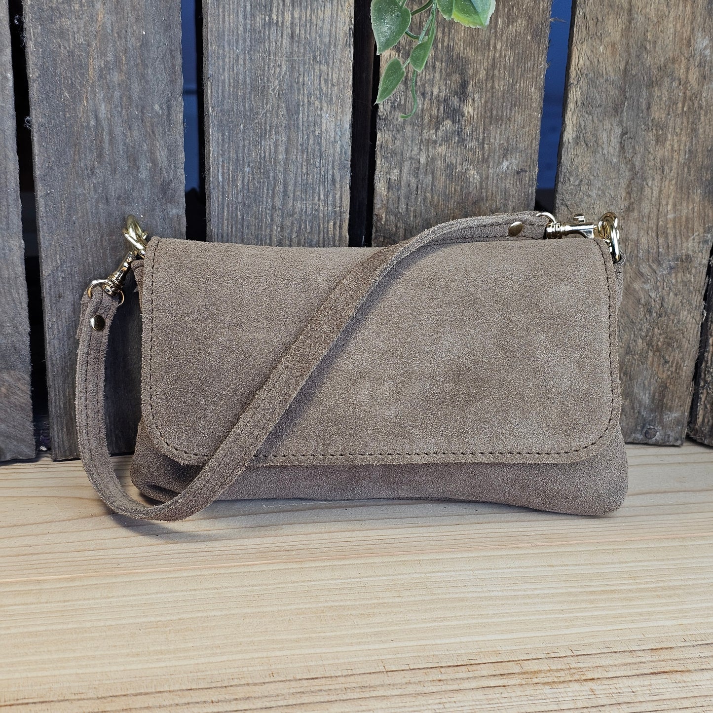 Petit sac en daim taupe
