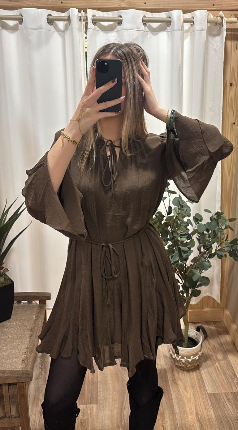 Robe courte volants marron