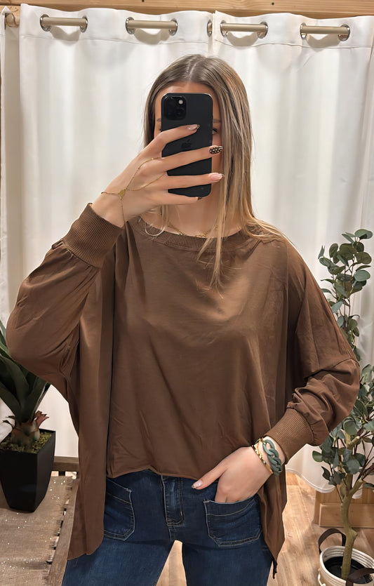 Tee-shirt oversize asymétrique brun