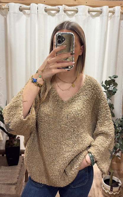 Pull bouclette étoile sur les manches camel