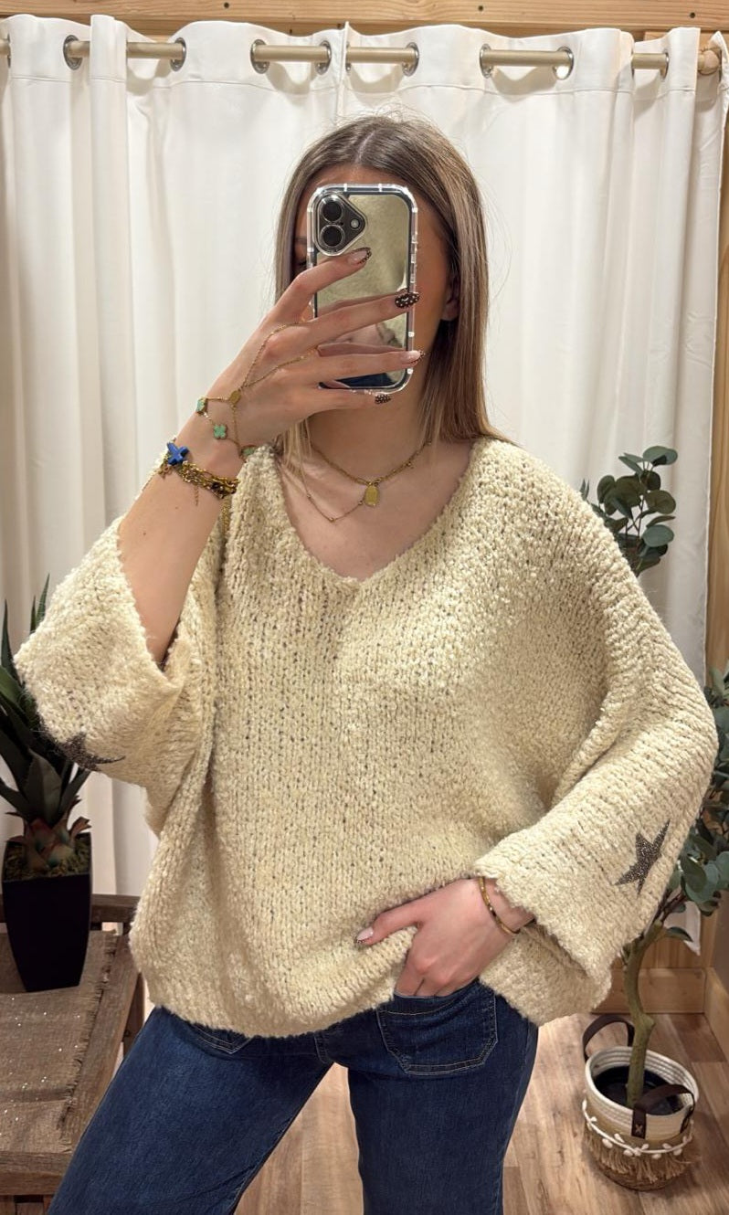 Pull bouclette étoile sur les manches écru