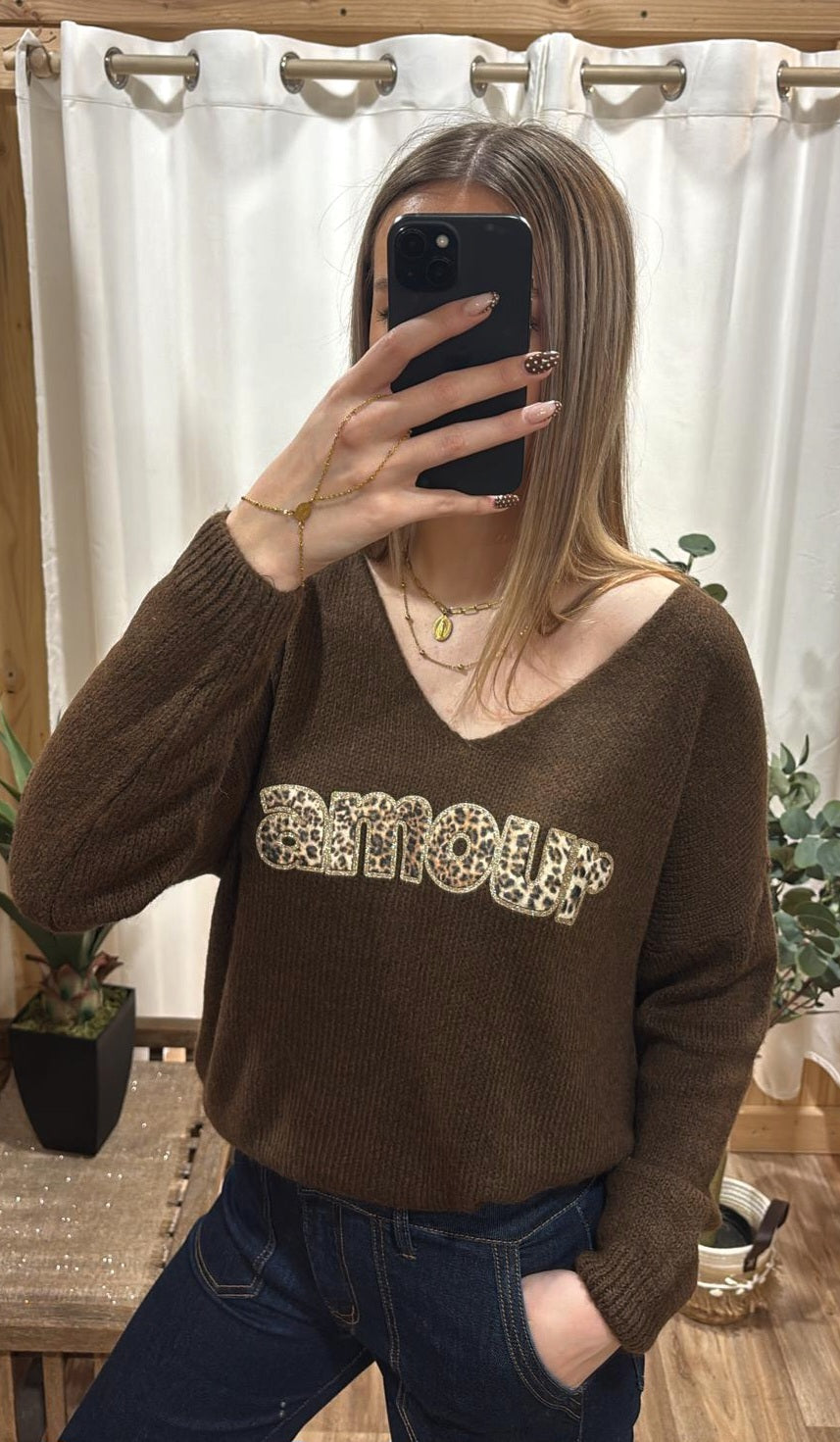 Pull marron "Amour" léopard