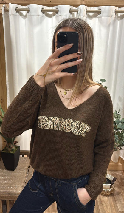 Pull marron "Amour" léopard