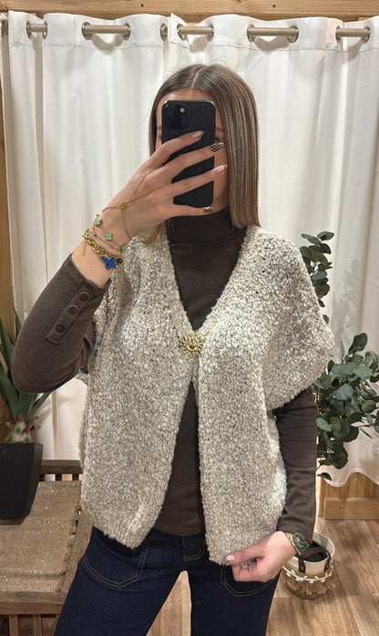 Gilet sans manche bouclette broche dorée - beige chiné