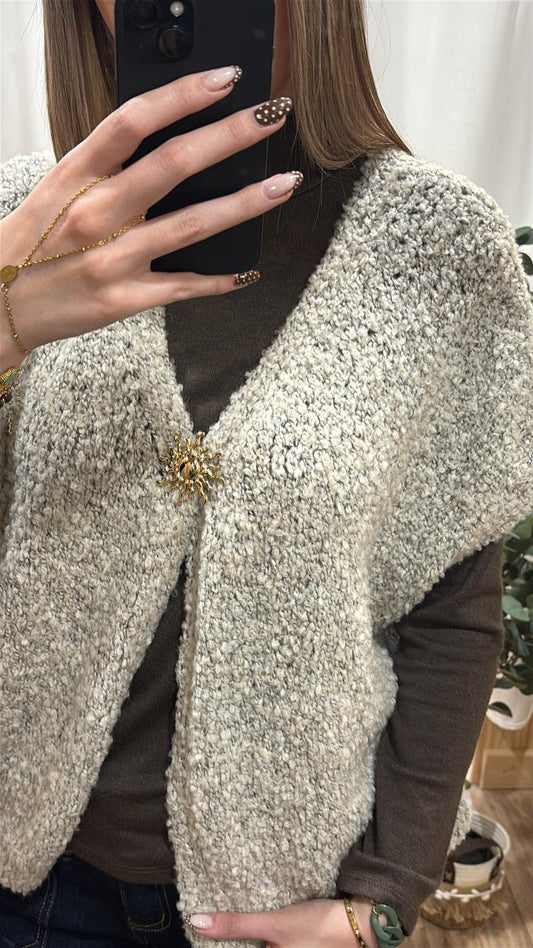 Gilet sans manche bouclette broche dorée - beige chiné