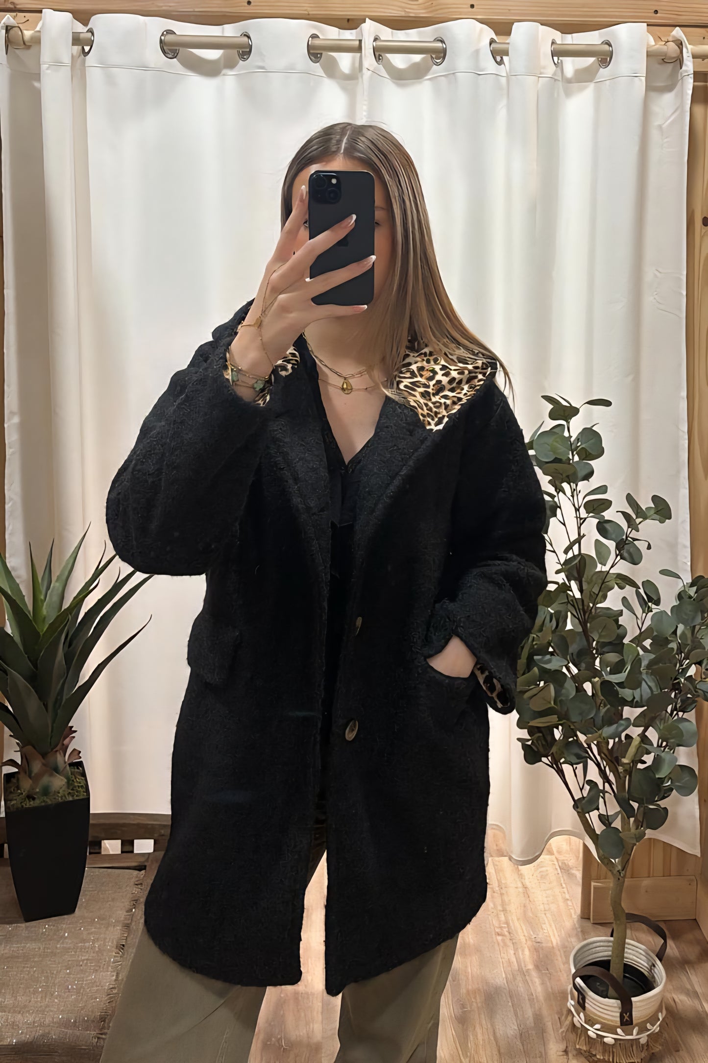 Manteau capuche noir