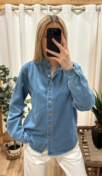 Sur chemise en jeans