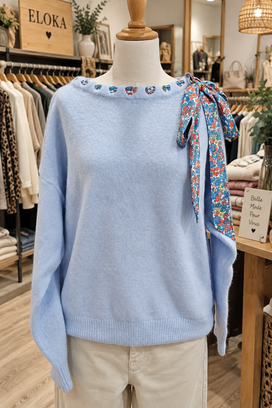 Pull col foulard
